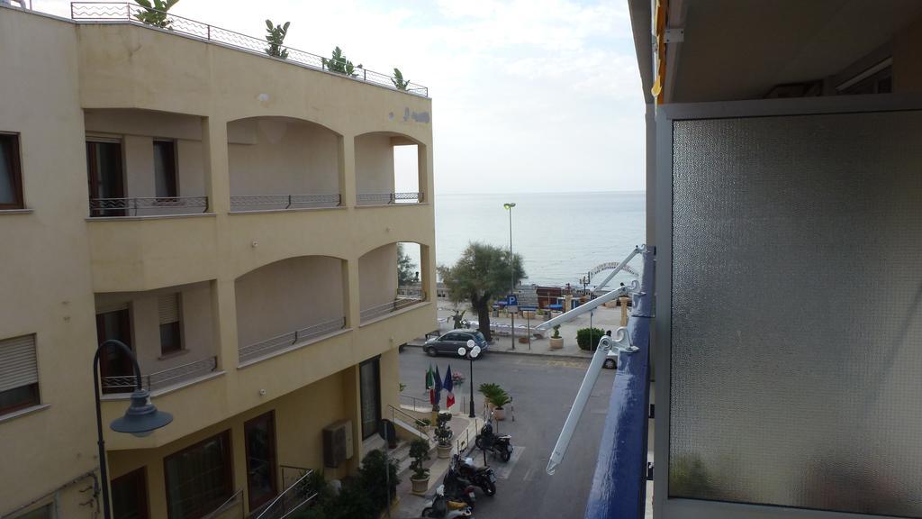Sea Star Appartement Cefalù Kamer foto